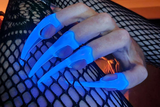 Crystal Claws: The Glow, The Craft, The Experience