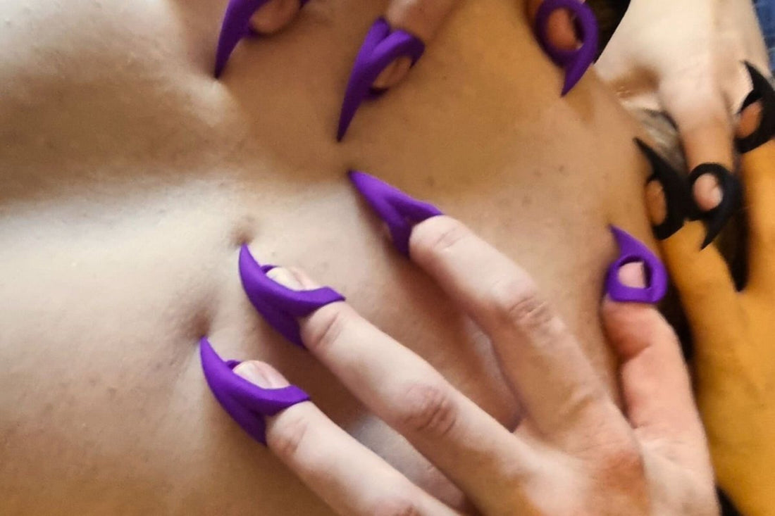 Exploring Sensation Play with Kitten Claws: A Guide to Erotic Pleasure - Claws and Clamps