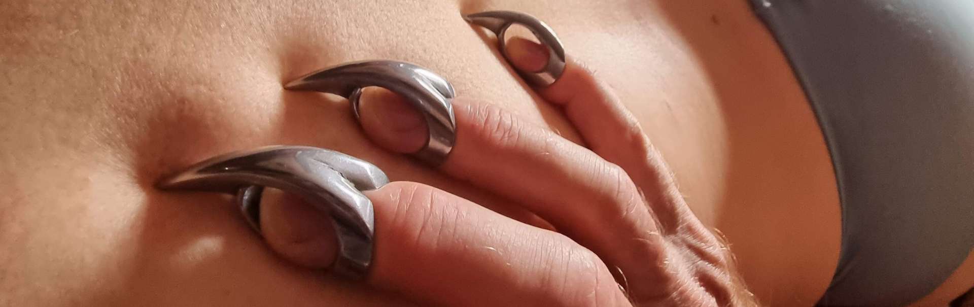 kink fetish bdsm claws sensory play